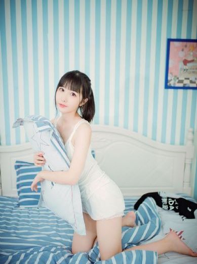 麻麻熟睡让我滑进去了_BD高清欧美在线观看